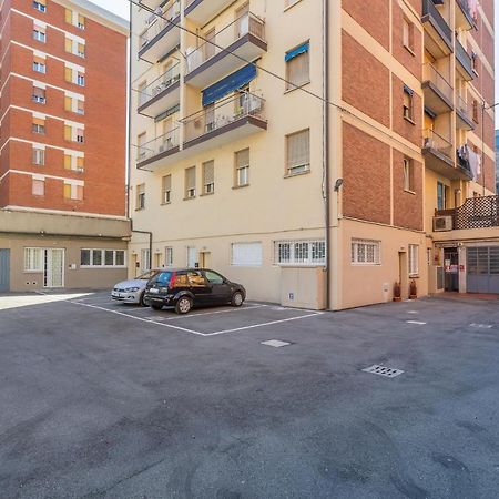 San Donato Fiere Essential Apartment W/Parking Bolonya Dış mekan fotoğraf
