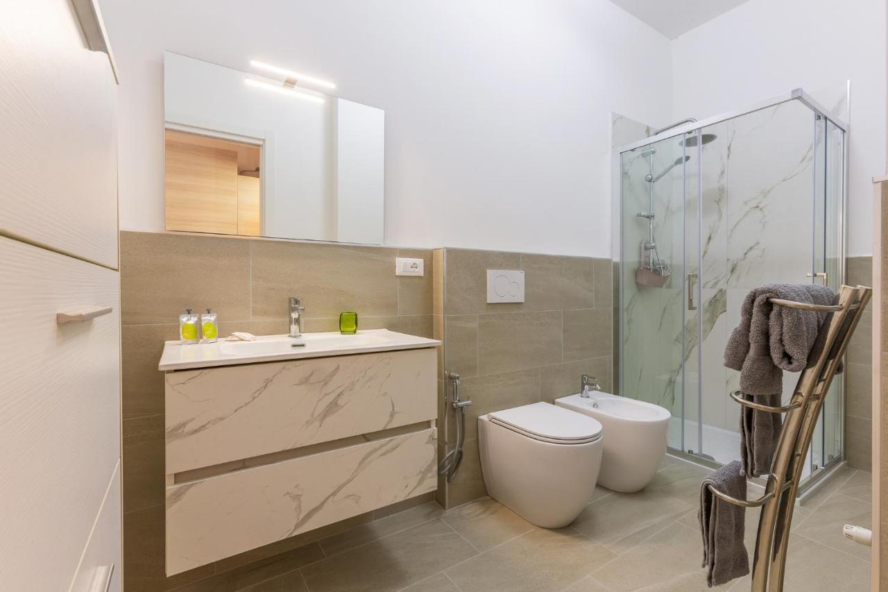 San Donato Fiere Essential Apartment W/Parking Bolonya Dış mekan fotoğraf
