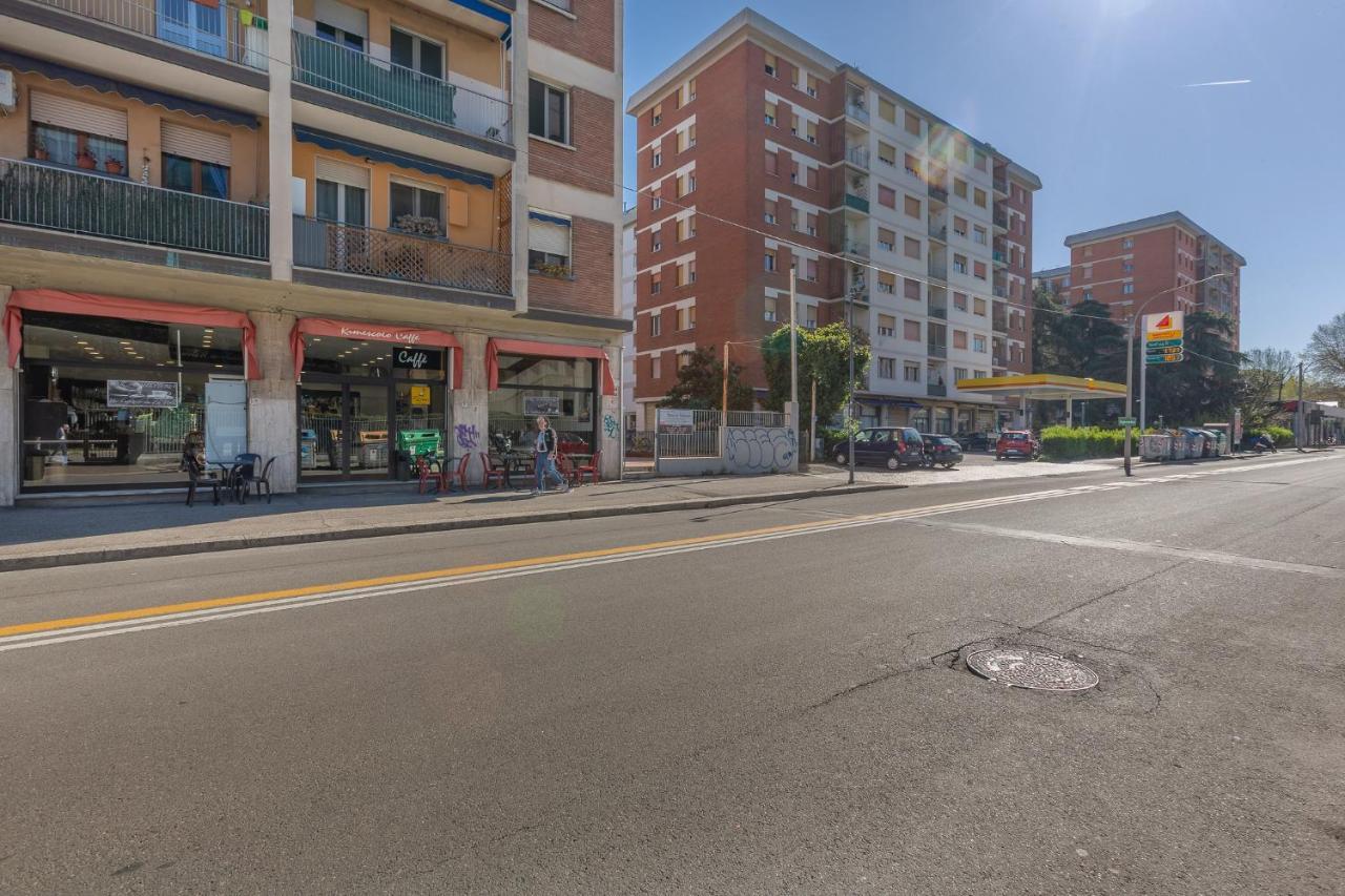 San Donato Fiere Essential Apartment W/Parking Bolonya Dış mekan fotoğraf