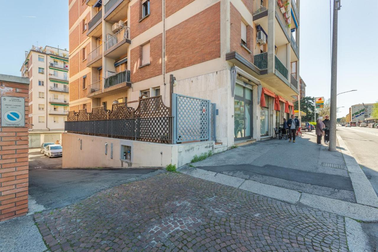 San Donato Fiere Essential Apartment W/Parking Bolonya Dış mekan fotoğraf